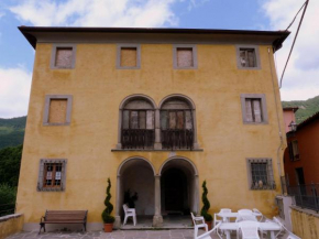 Palazzo Roni
